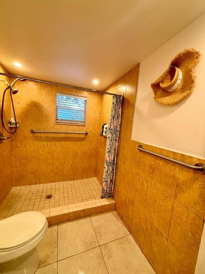 Quiet & Centrally Located House - Private Parking, Laundry And Storage For Luggage Miami Exterior foto